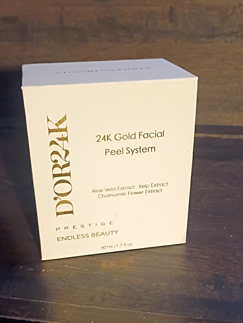 D'OR24K 24K Gold Facial Peel System - White and Gold